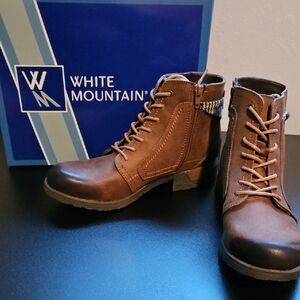 White Mountain Rosalie Lace-up Booties - Cognac